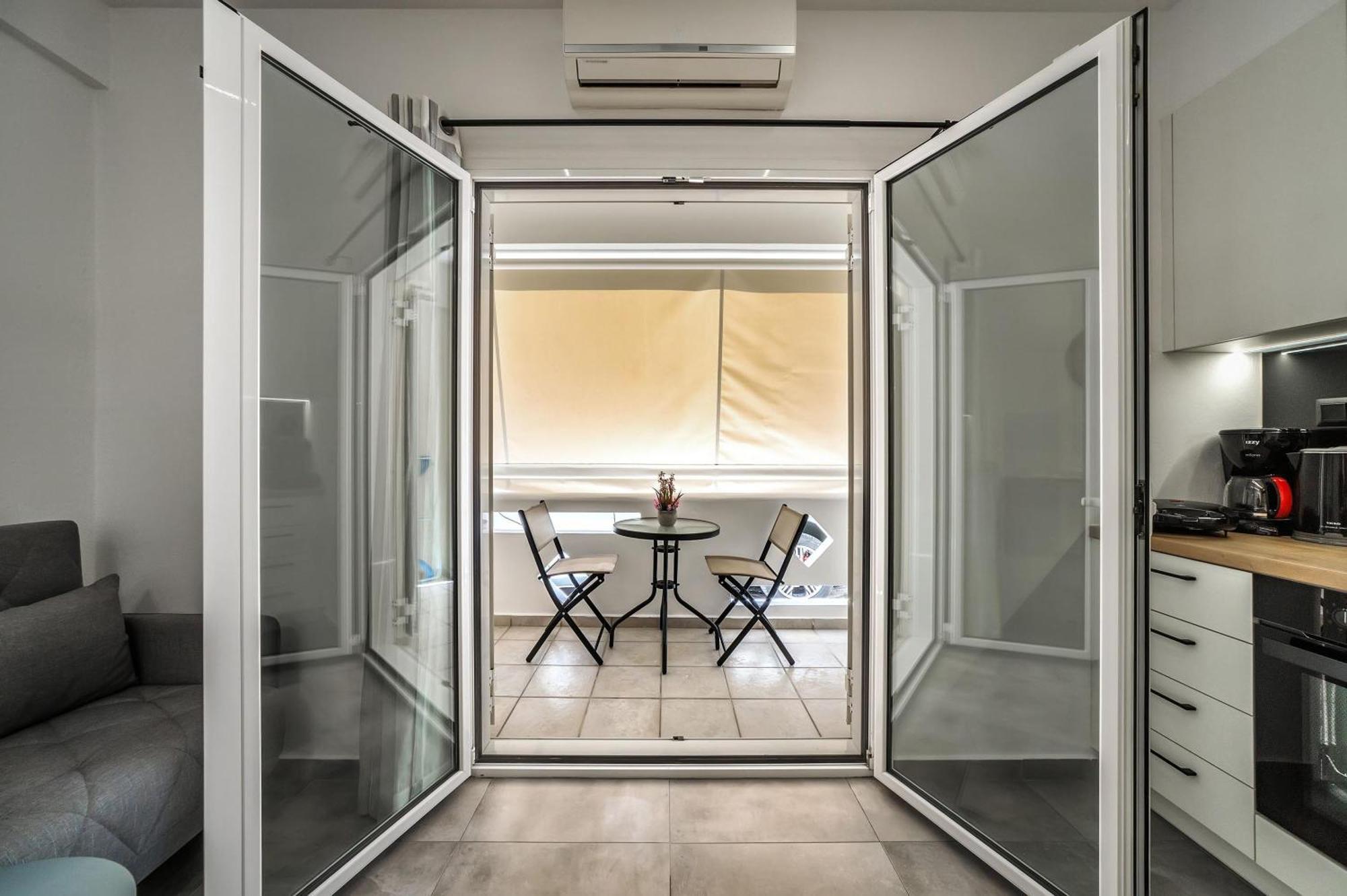 Konstantina's & Nicol's Appartement